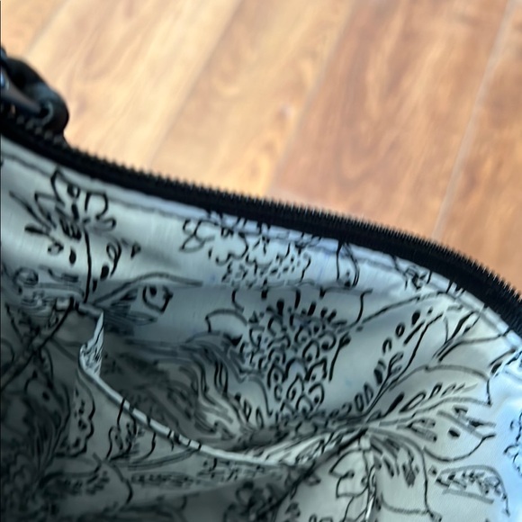 Vera Bradley Chic Black microfiber Shoulder Bag - Picture 10 of 10